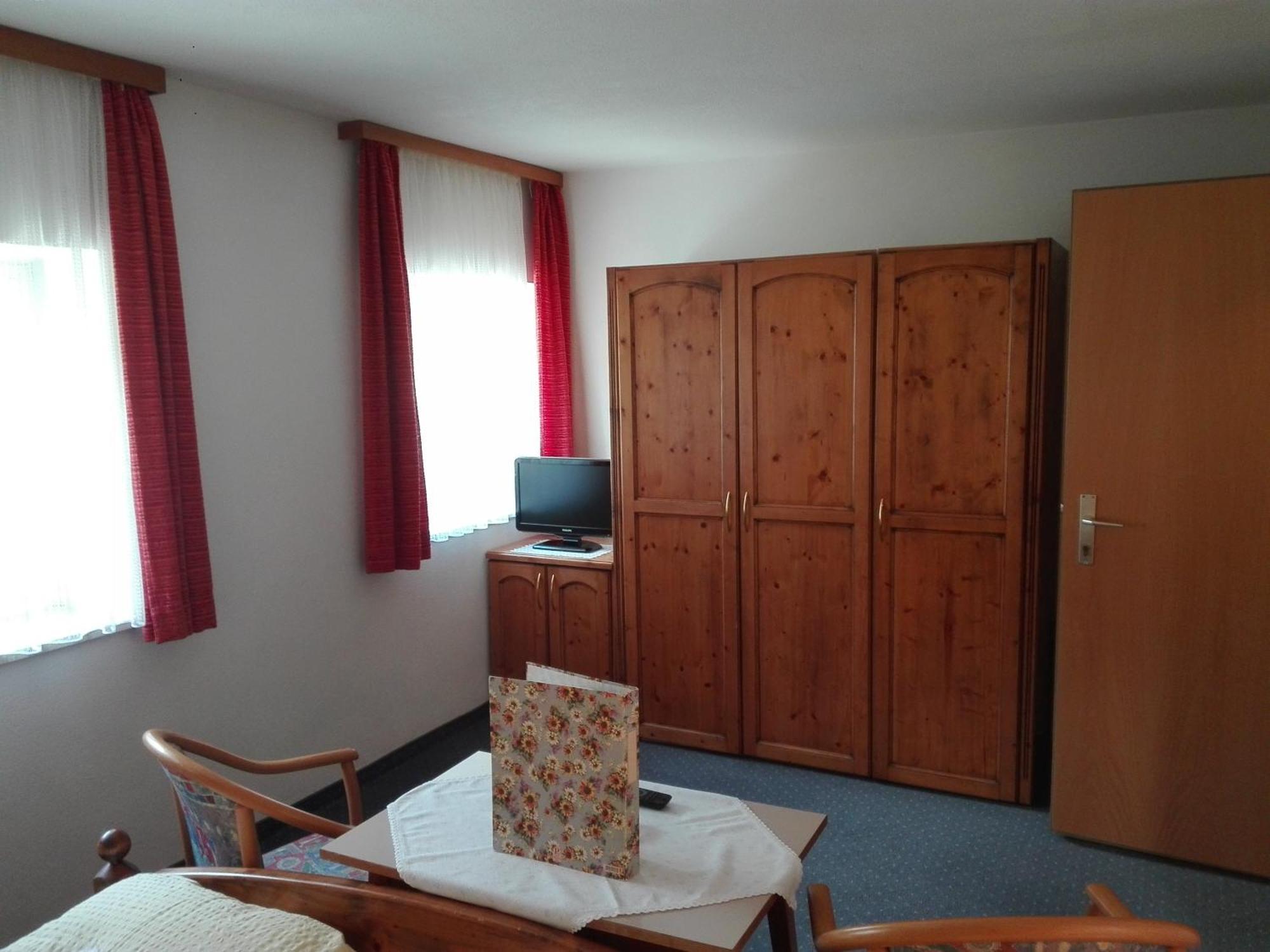 Hotel Haselried Tirol Buitenkant foto